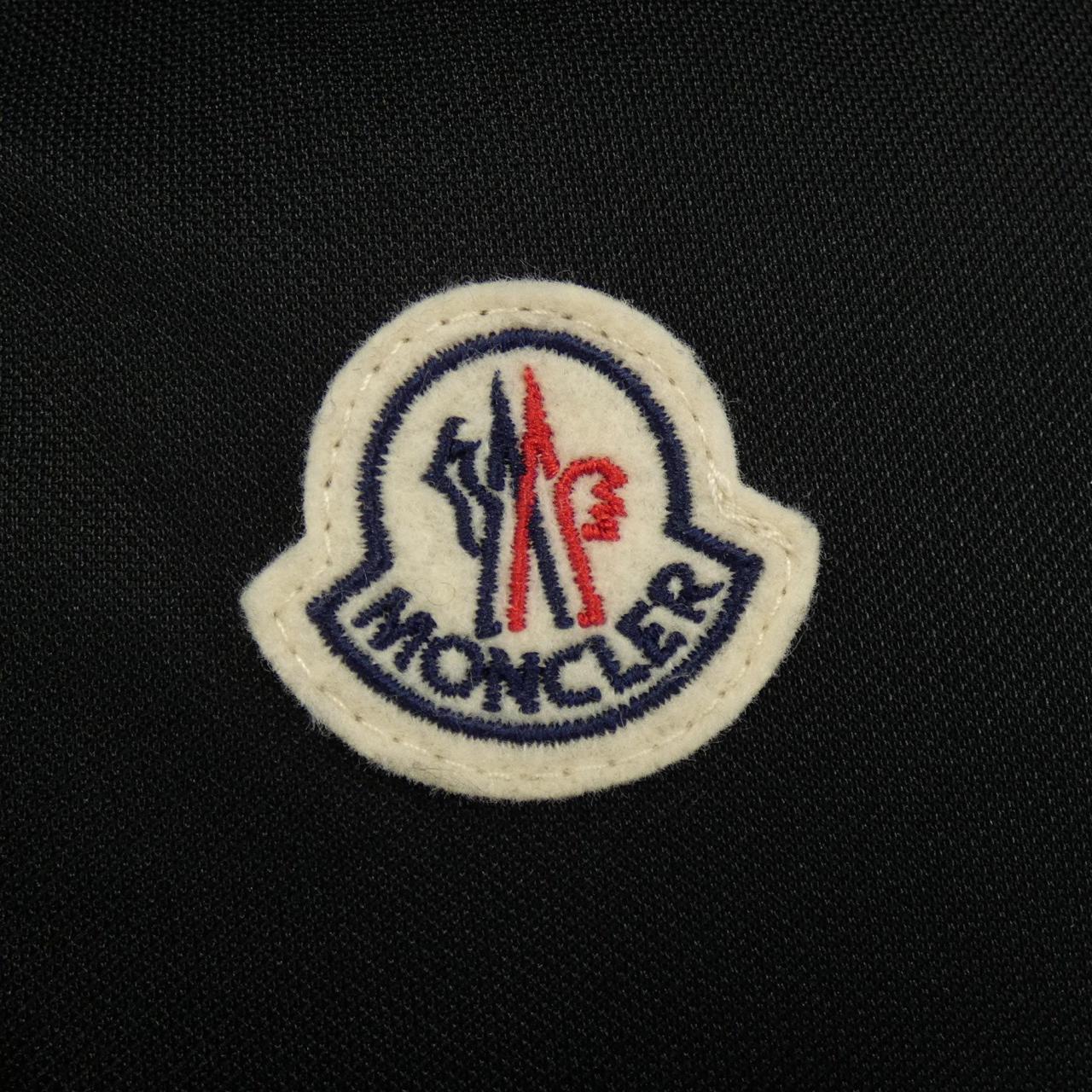 モンクレール MONCLER ダウンジャケット