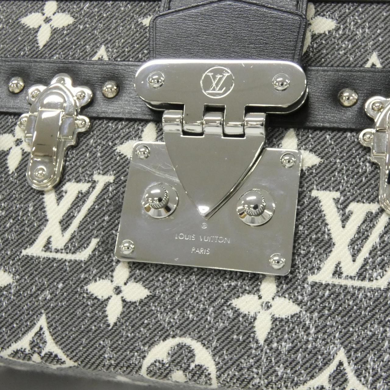 ルイヴィトン モノグラム ジャカード デニム プティット マル M21462 ショルダーバッグ