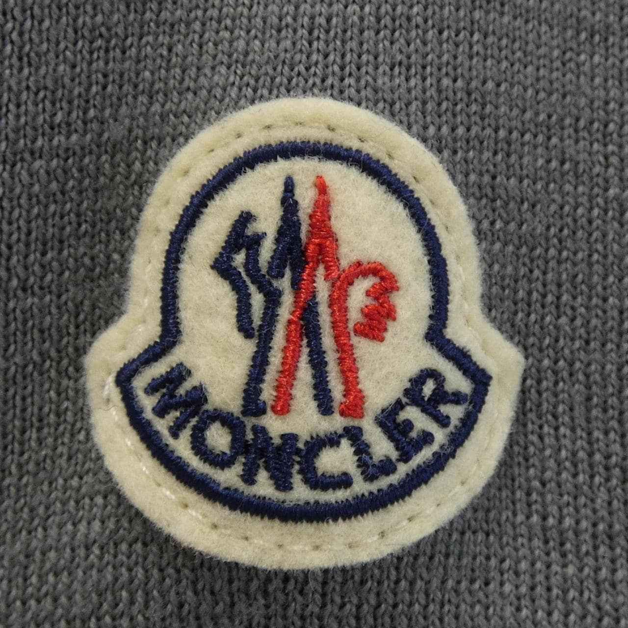 モンクレール MONCLER 20939B00030 ダウンジャケット