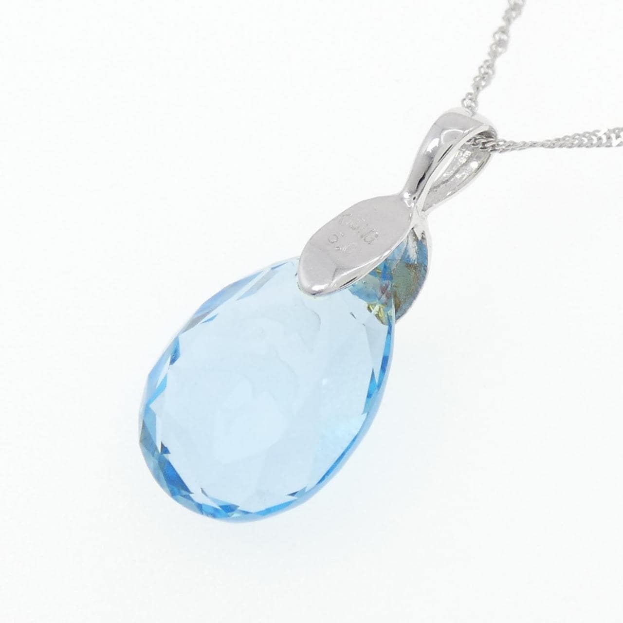 K18WG Dolphin Blue Topaz Necklace 5.0CT