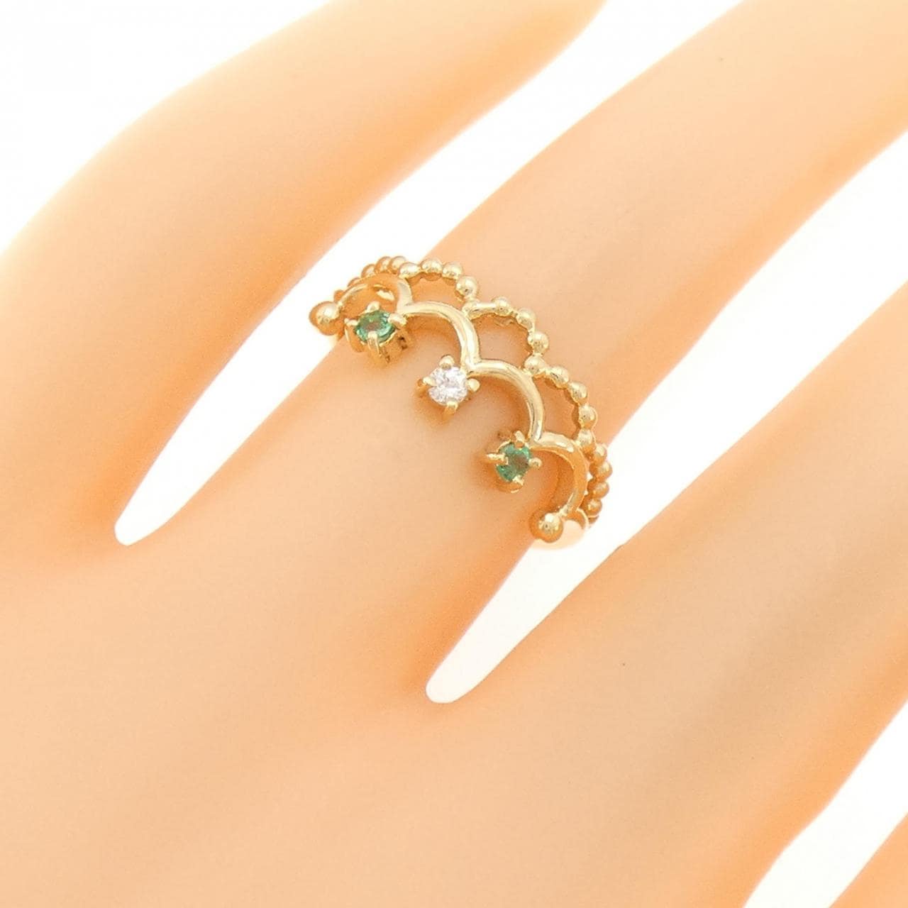 K18YG emerald ring
