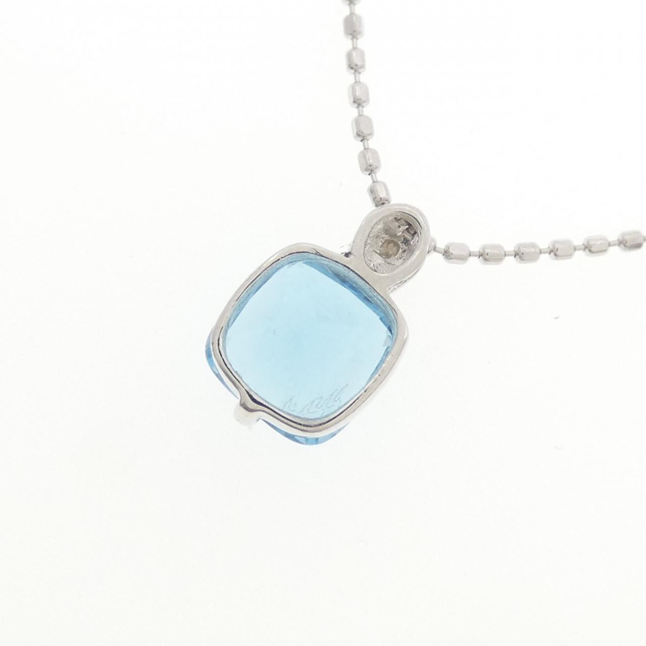 K18WG blue Topaz necklace