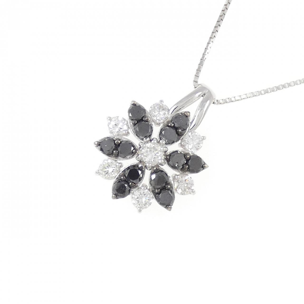 K18WG/K18BG Diamond necklace 1.00CT