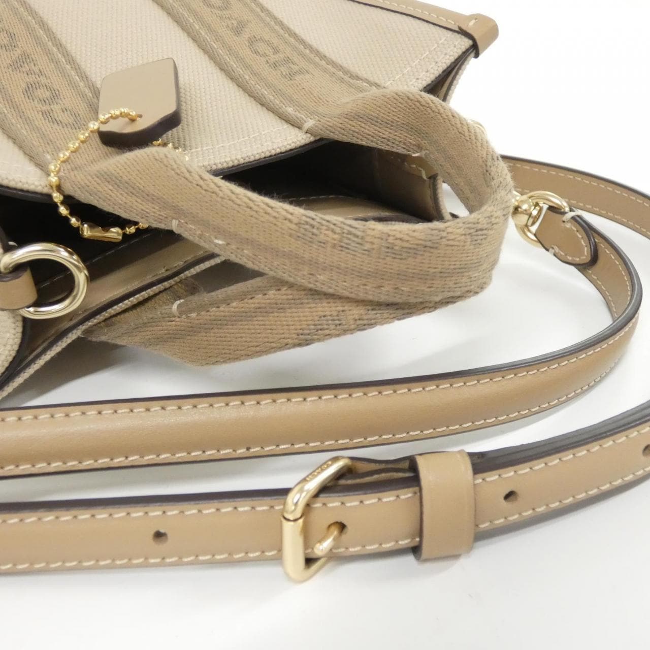 【新品】コーチ CAQ02 バッグ