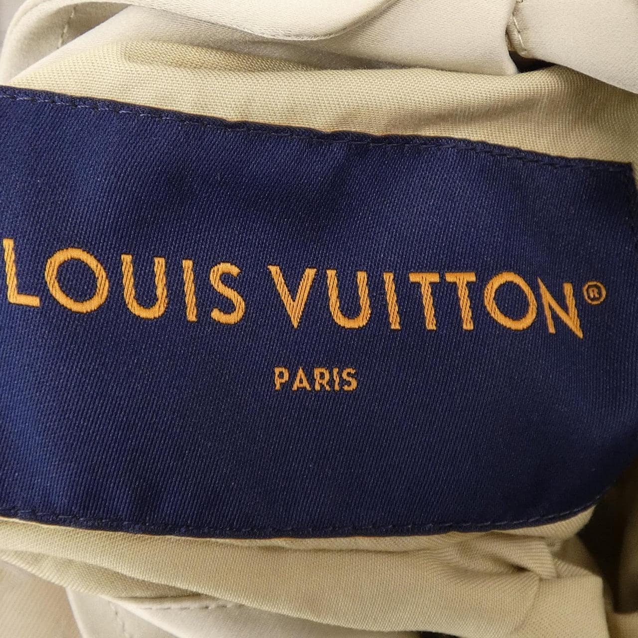 ルイヴィトン LOUIS VUITTON モノグラムシックリバーシブルブルゾン HTB30WSAI ブルゾン