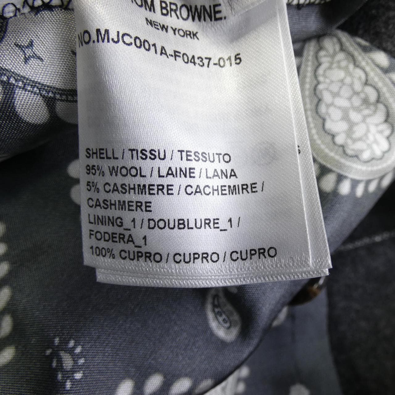 トムブラウン THOM BROWNE MJC001A-F0437-015 ジャケット