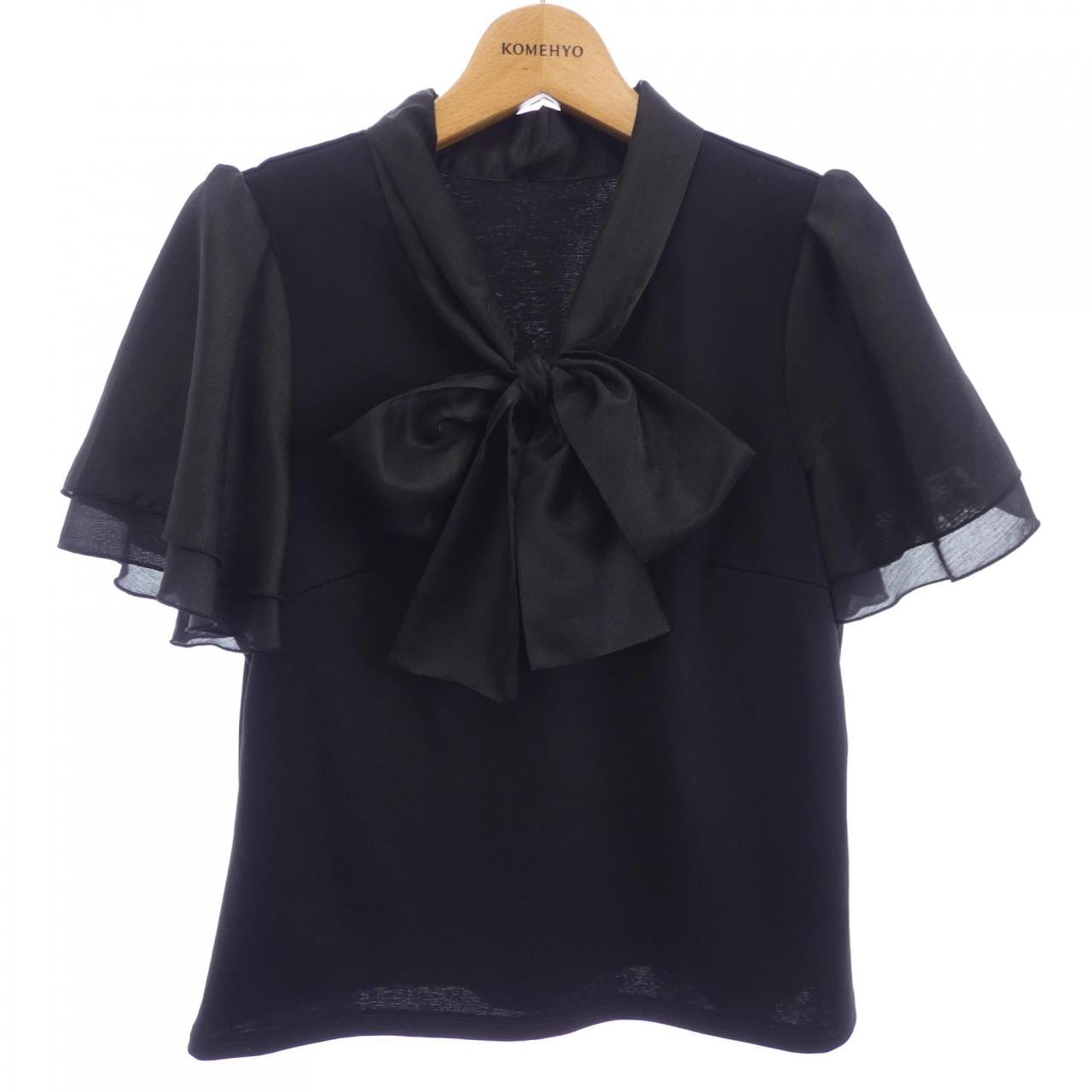 トゥービーシック TO BE CHIC トップス