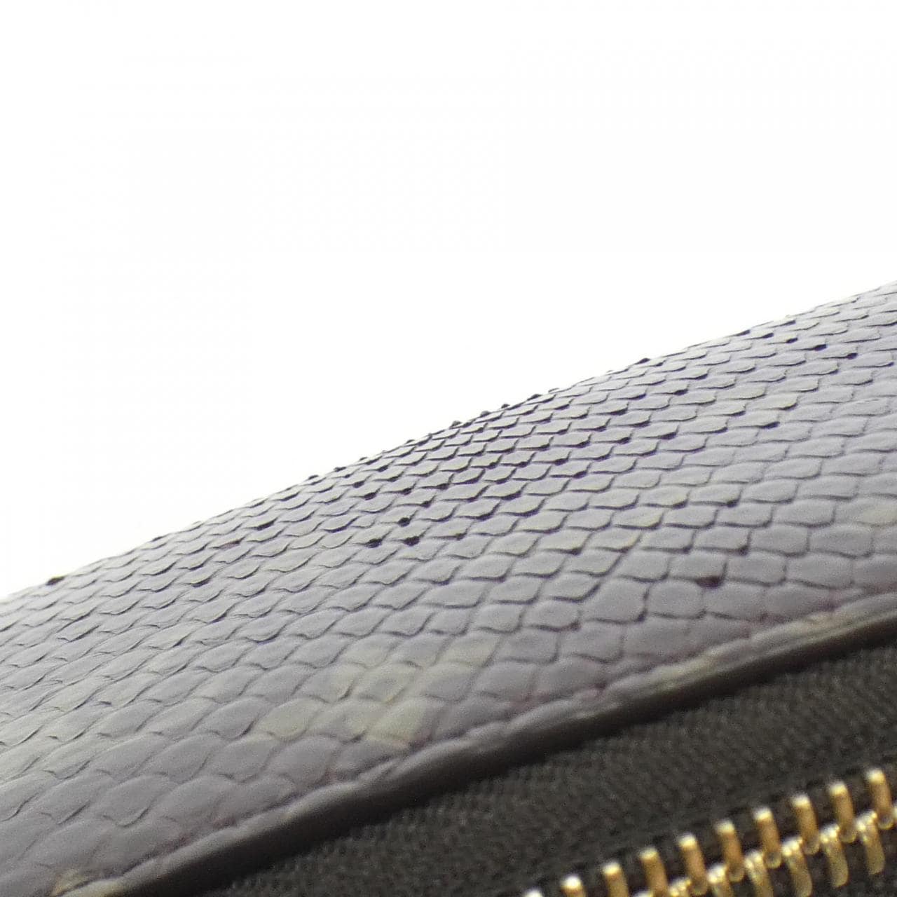 LOUIS VUITTON Exotic Leather Zippy Wallet N80148 Wallet