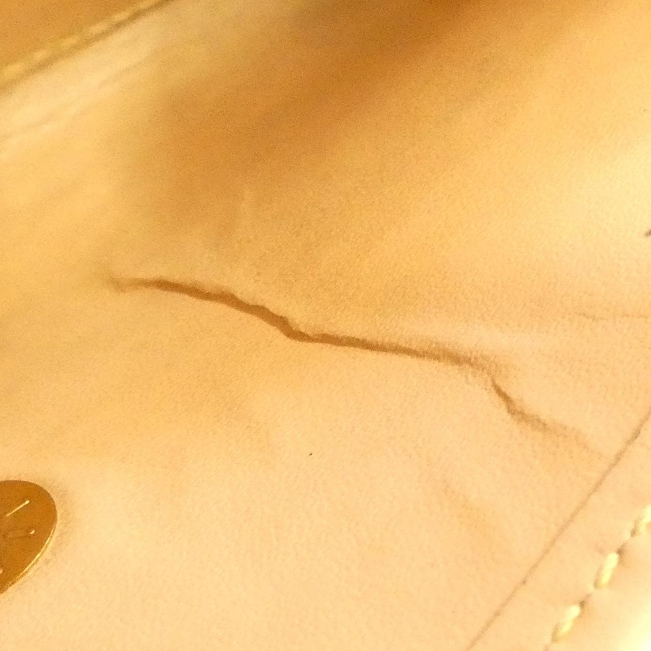 ルイヴィトン モノグラム チェリーブロッサム ポルト トレゾール インターナショナル M92027 財布