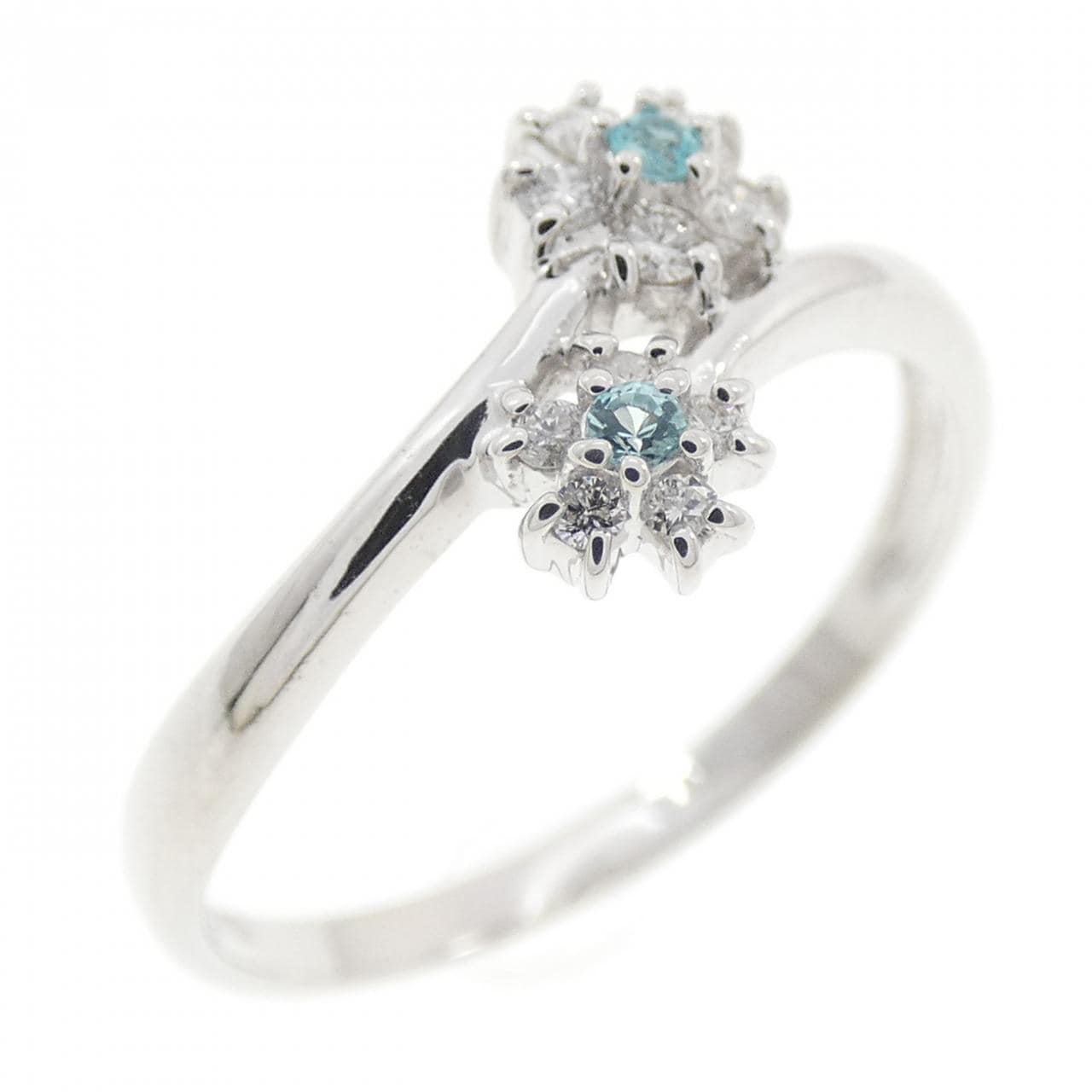 K18WG フラワー トルマリン リング