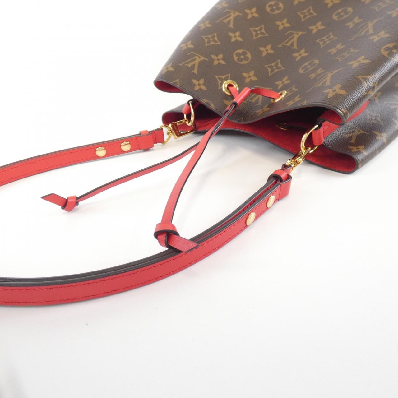 ルイヴィトン モノグラム ネオ ノエ MM M44021 ショルダーバッグ
