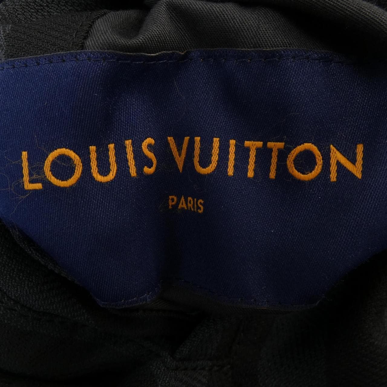 ルイヴィトン LOUIS VUITTON リバーシブルトラッカージャケット HNB15EGC6 ジャケット