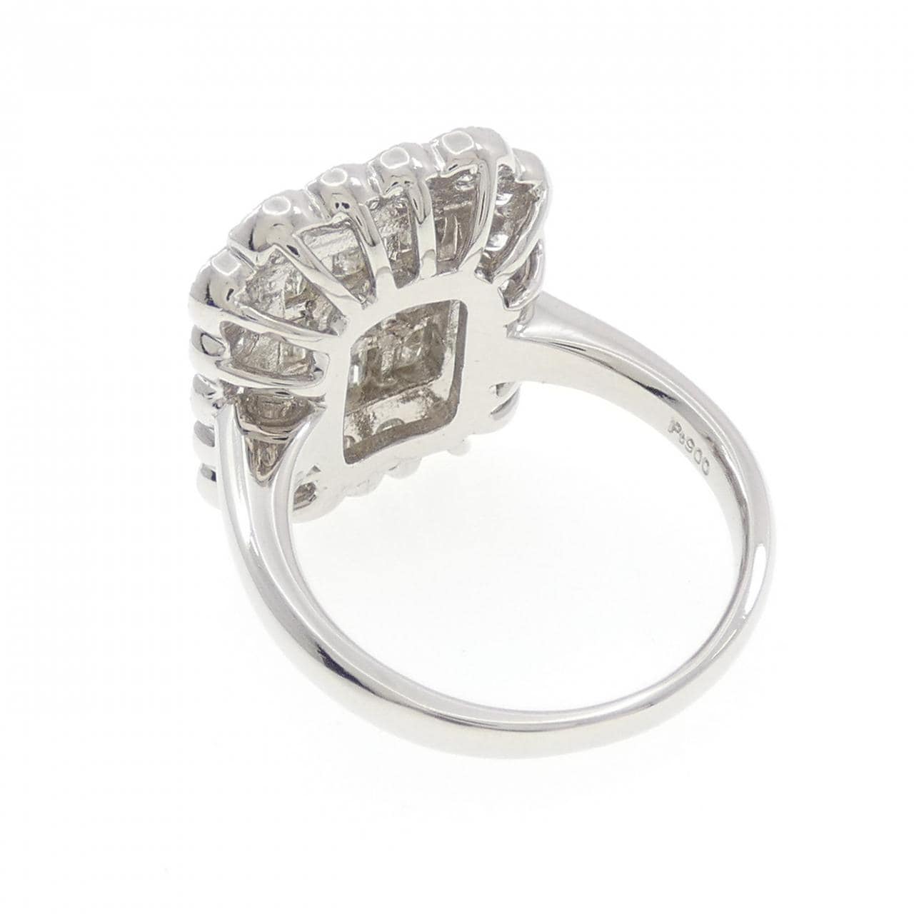 PT900钻石戒指，2.18克拉