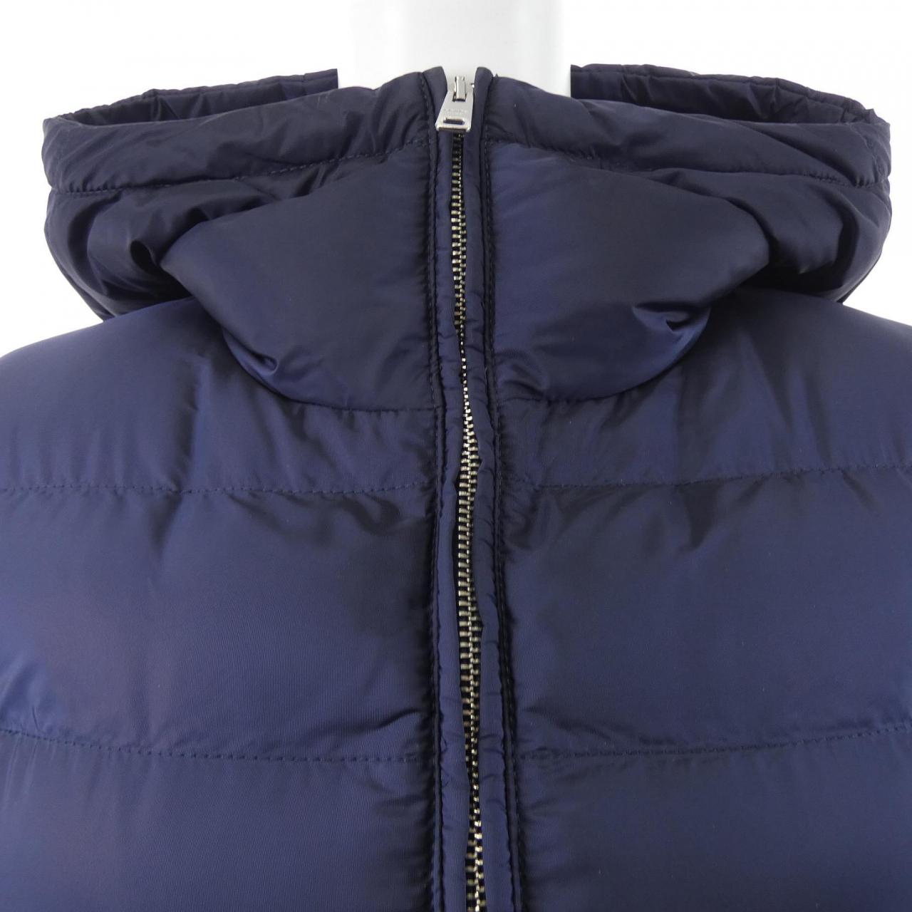 プラダ PRADA 29F696 S192 Q04 ダウンジャケット