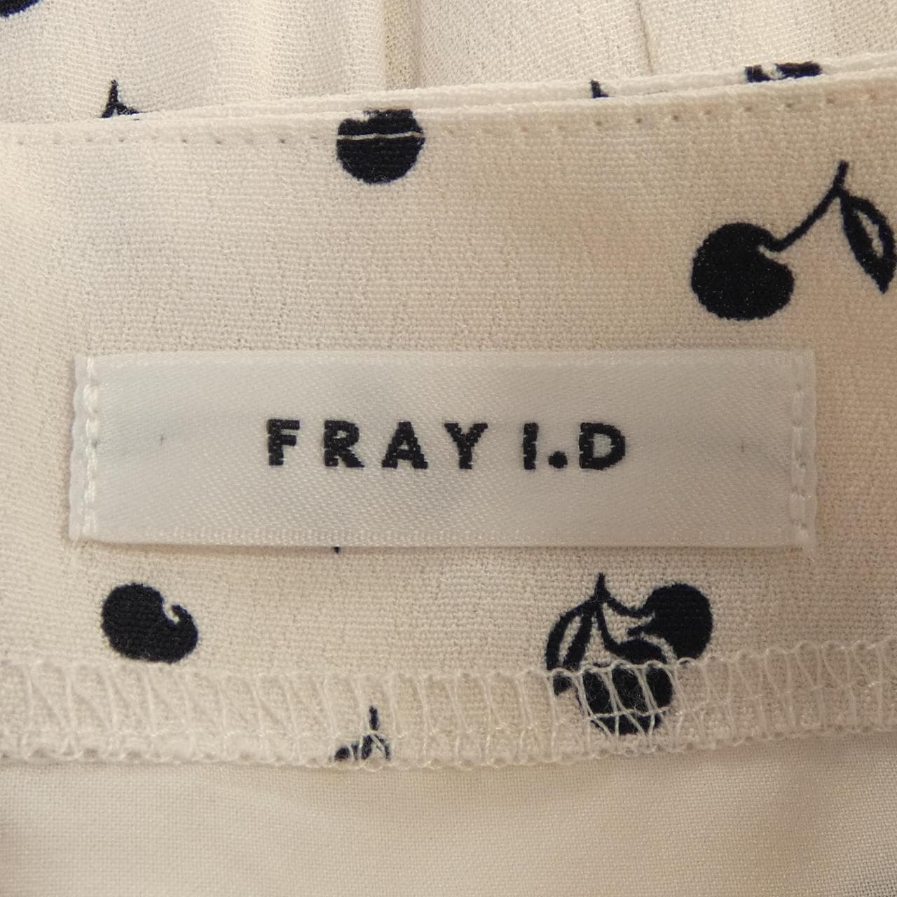 フレイアイディー FRAY I.D ワンピース