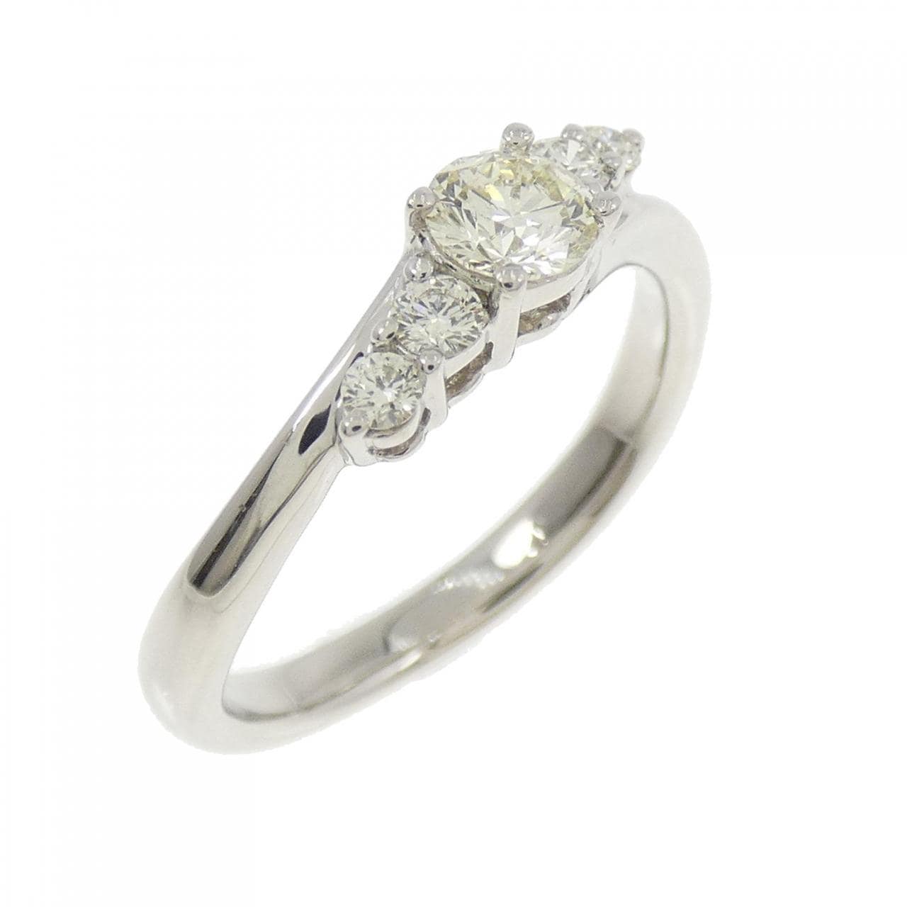 PT900 ダイヤモンド リング