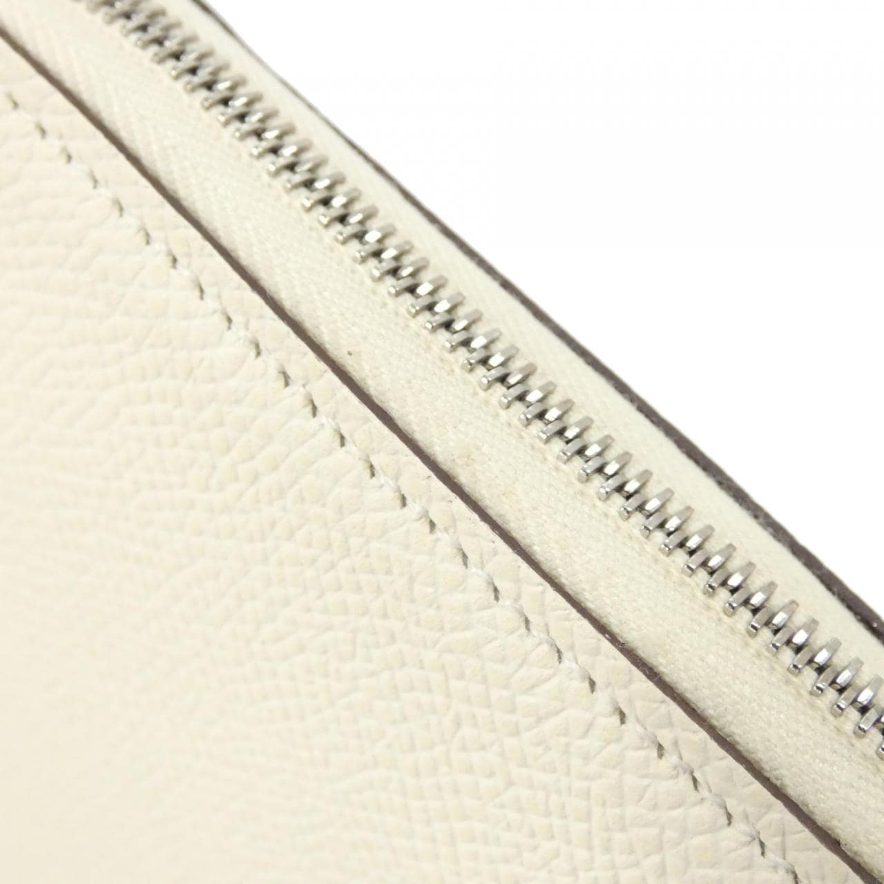 エルメス BRIDES DE GALA FANTOME A POIS シルク イン クラシック 075188CK 財布