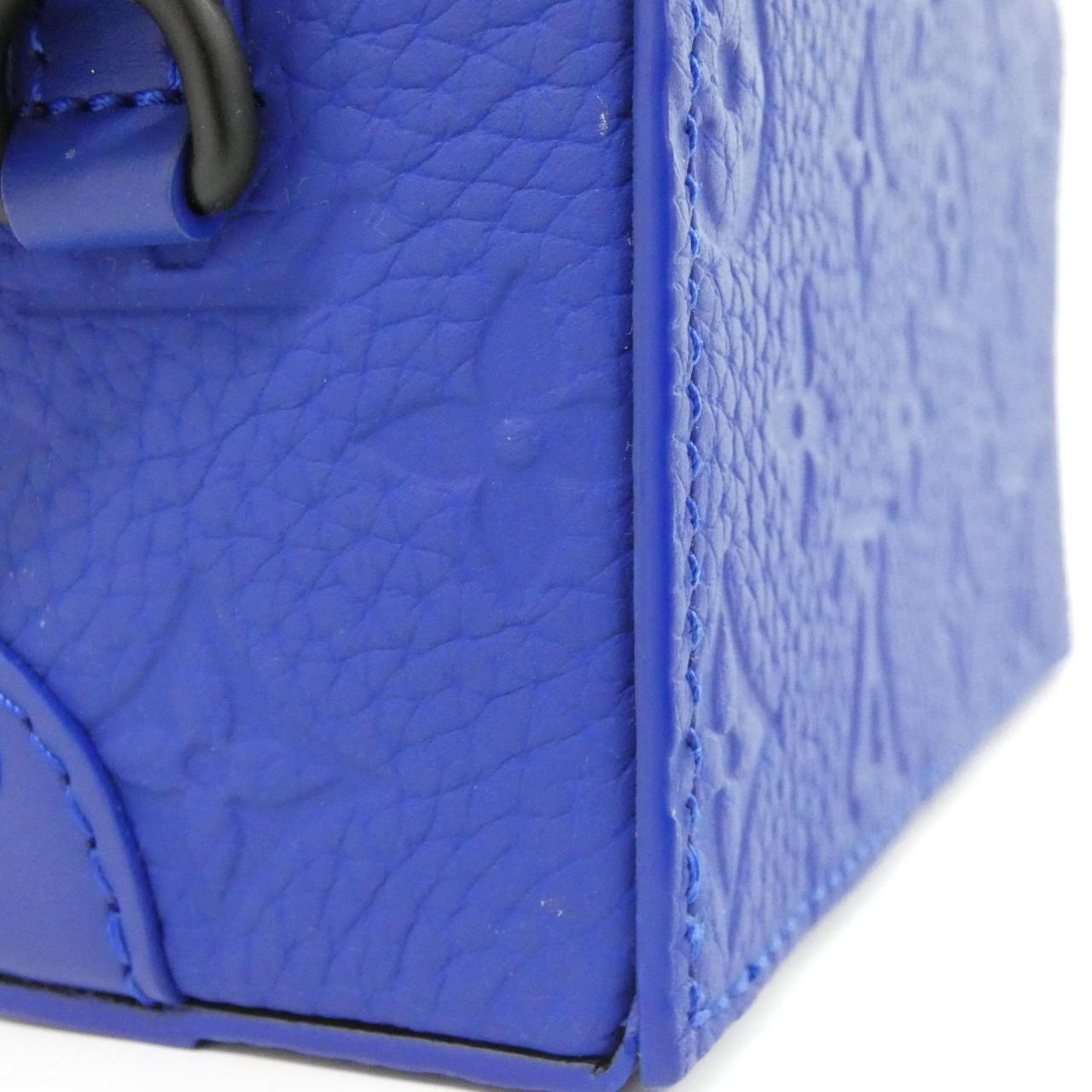LOUIS VUITTON Monogram Steamer Wearable Wallet M82571 Shoulder Bag