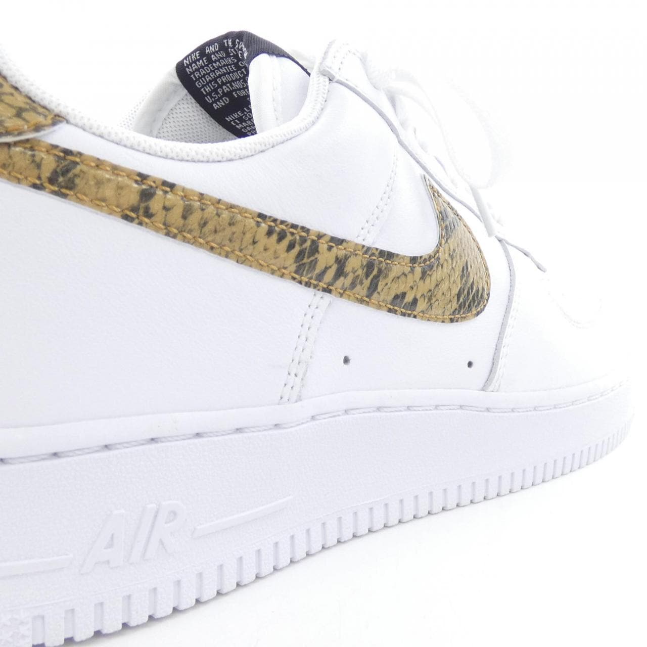 ナイキ NIKE AO1635-100 スニーカー
