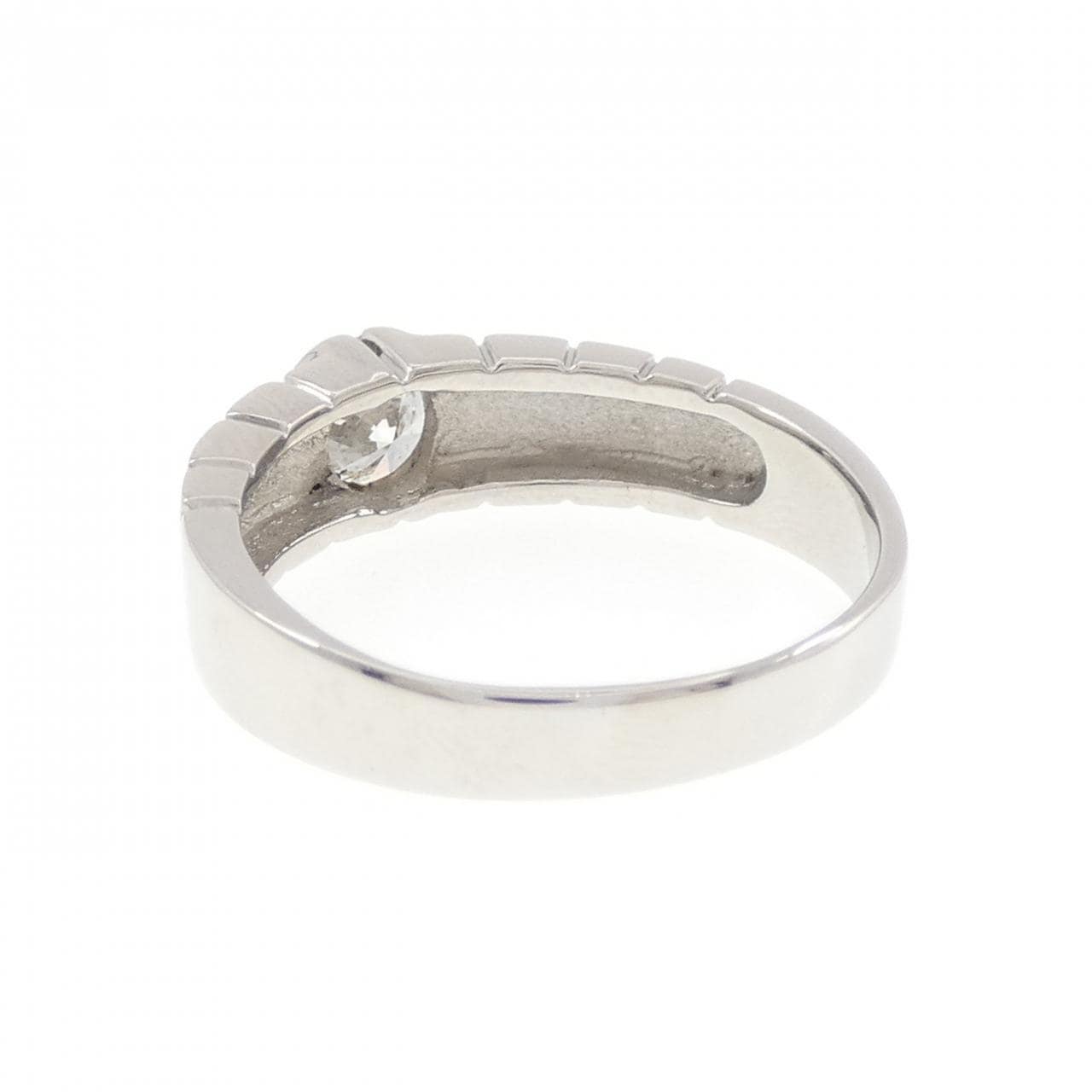 PT900 ダイヤモンド リング 0.67CT