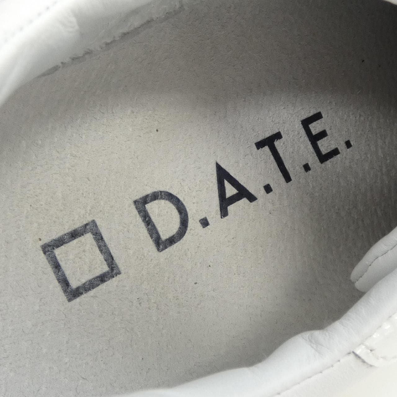 デイト D.A.T.E. スニーカー