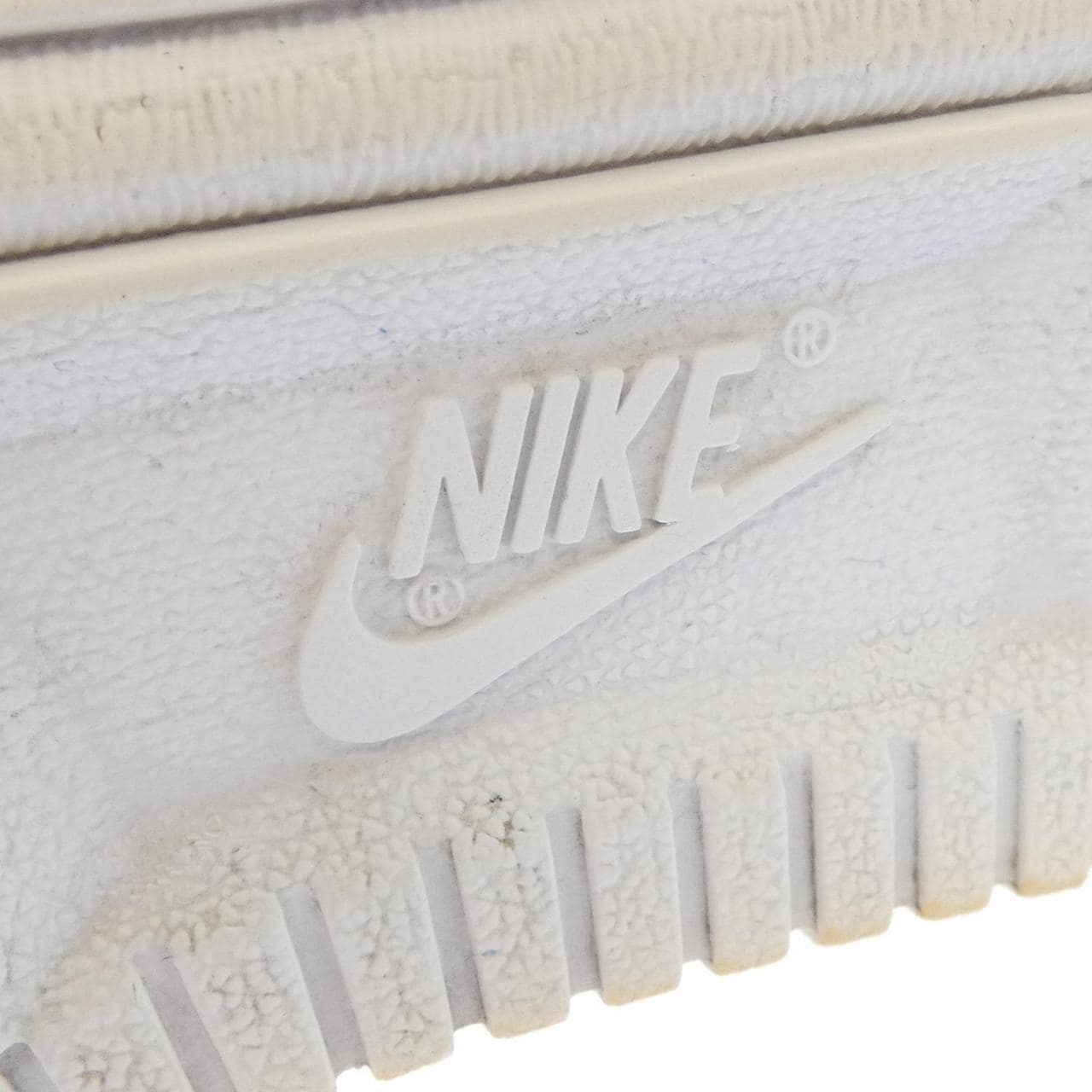 ナイキ NIKE 804609-103 スニーカー