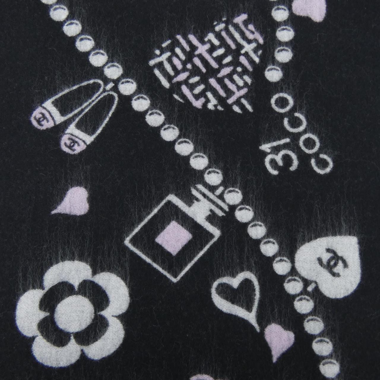 シャネル CHANEL AAB353 B21866 MUFFLER