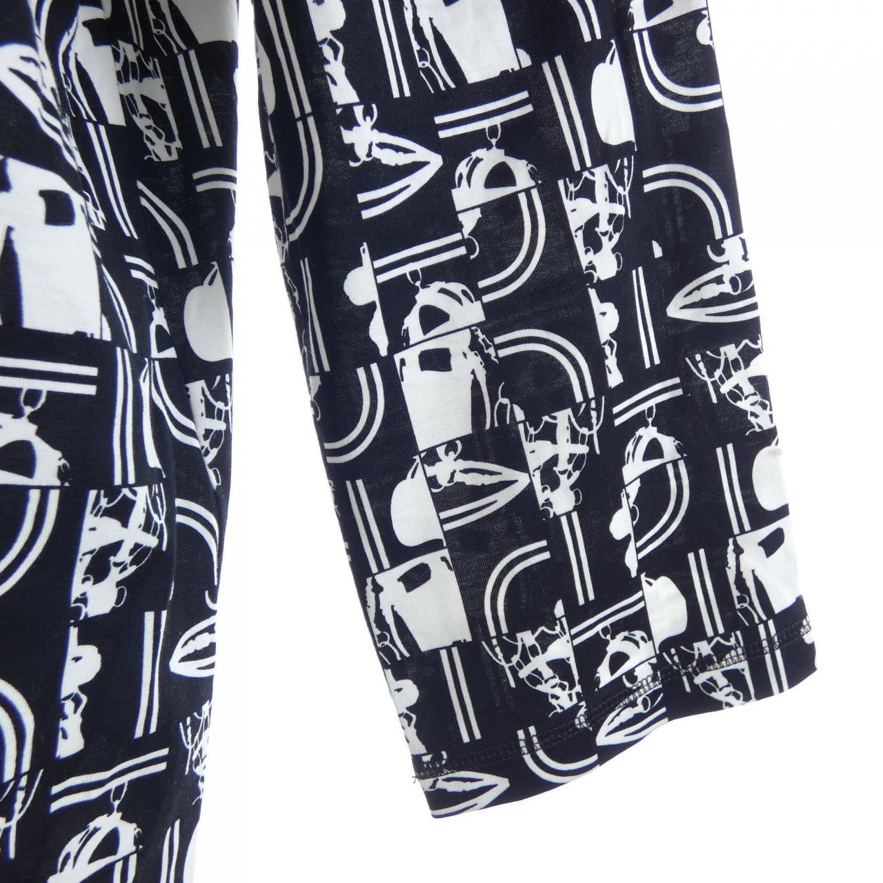 エルメス HERMES Tシャツ