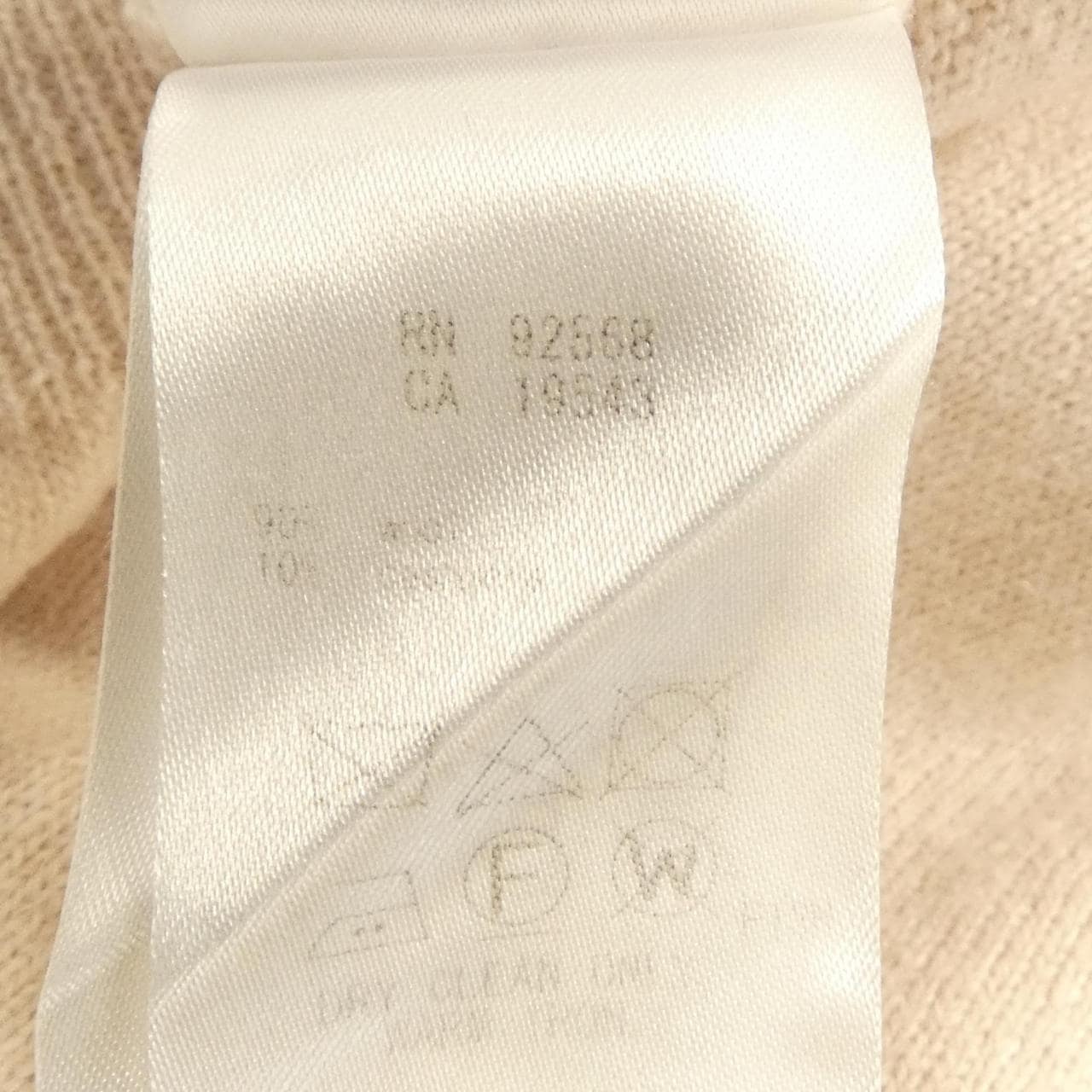 ベイジュ BEIGE. ニット