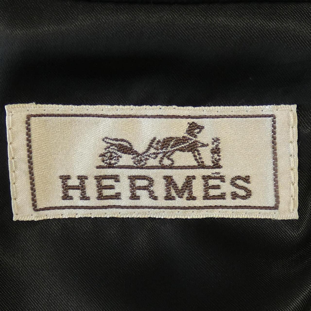 HERMES羽绒服