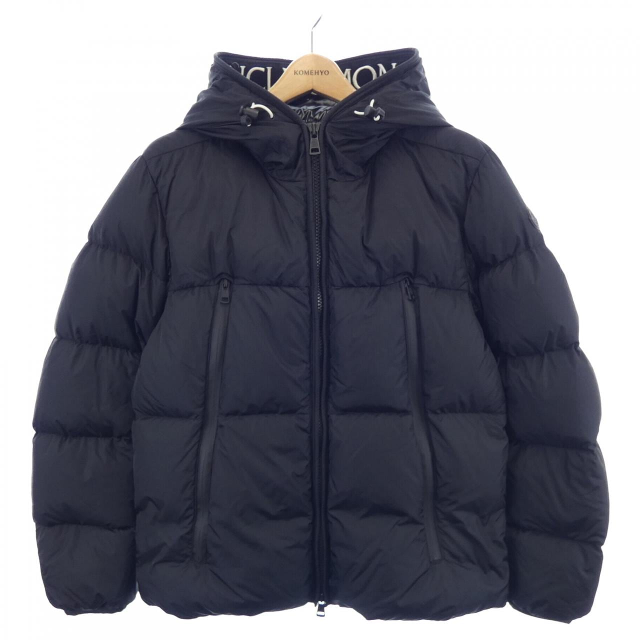 モンクレール MONCLER ダウンジャケット