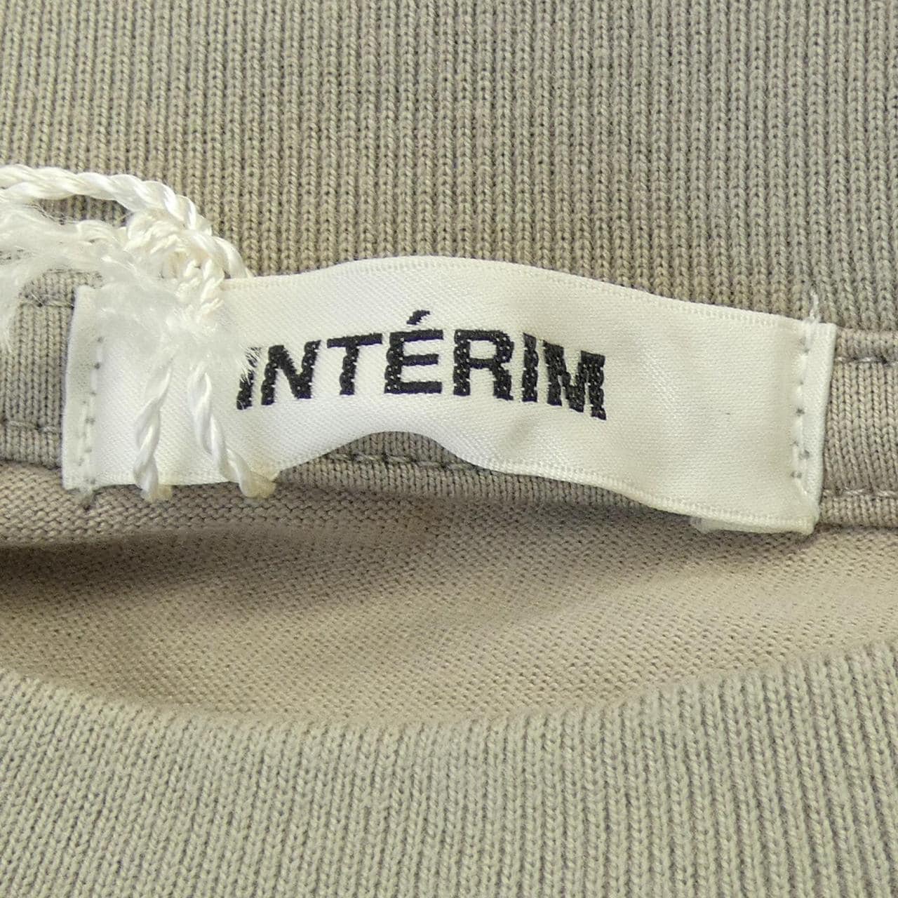 INTERIM Tシャツ