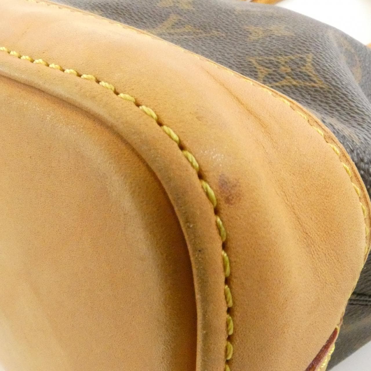 ルイヴィトン モノグラム ロックイット オリゾンタル M40104 バッグ