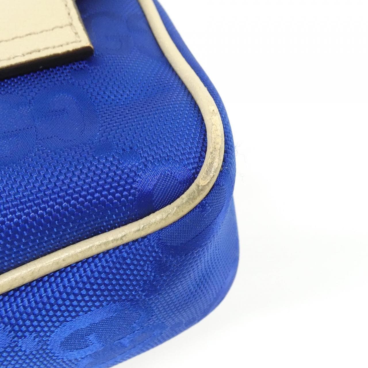 GUCCI OFF THE GRID 631341 H9HBK腰包