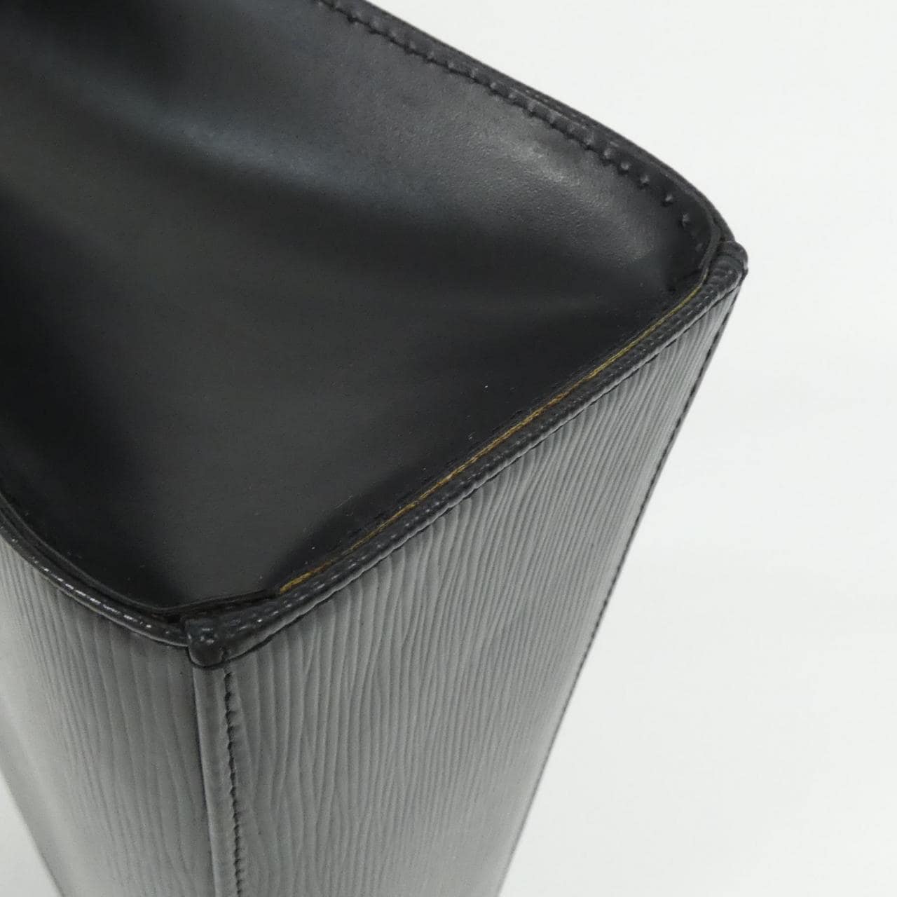 ルイヴィトン エピ クロワゼット PM M52492 ショルダーバッグ