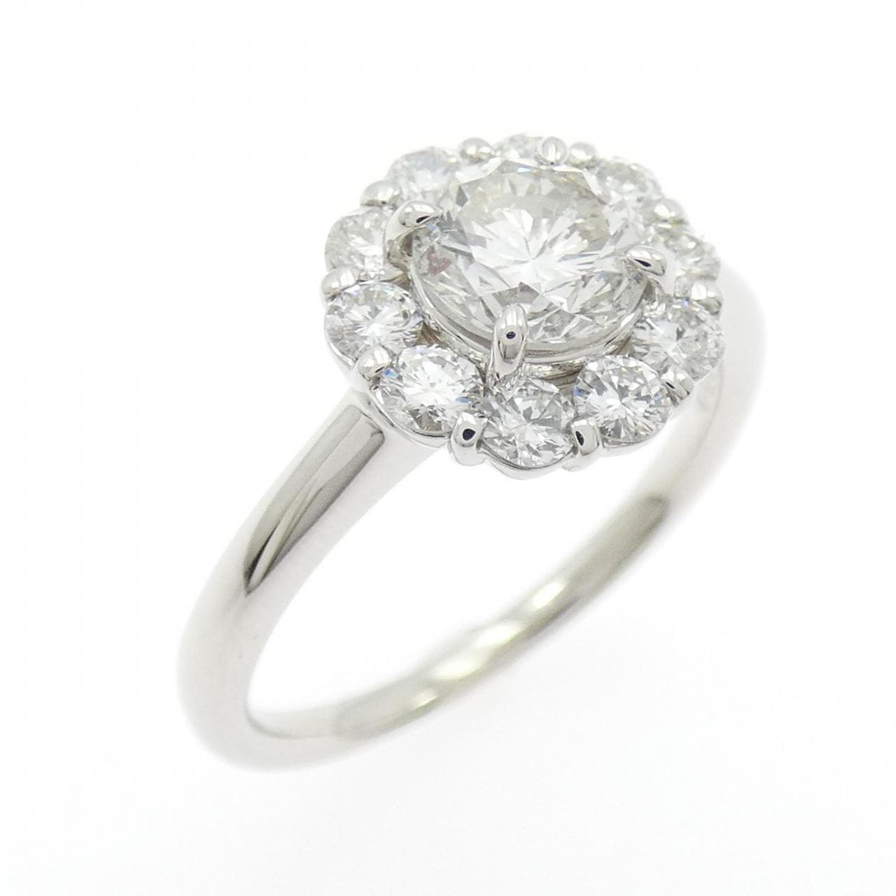 PT900 Diamond ring 0.79CT