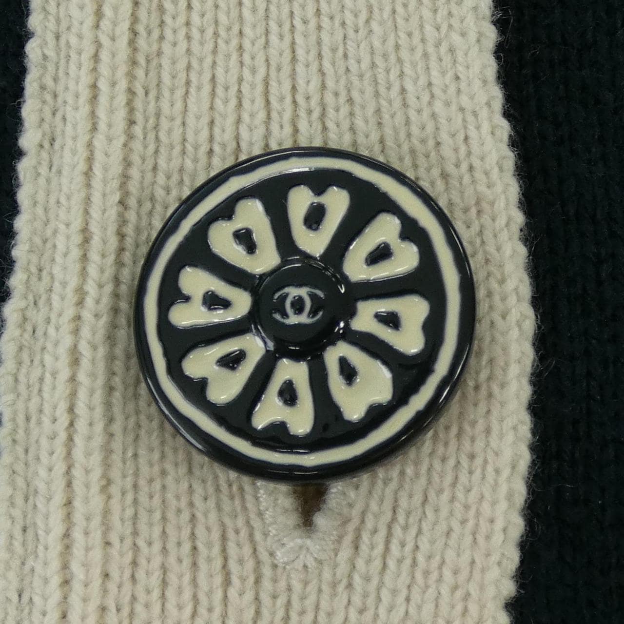 シャネル CHANEL P53235K06886 カーディガン