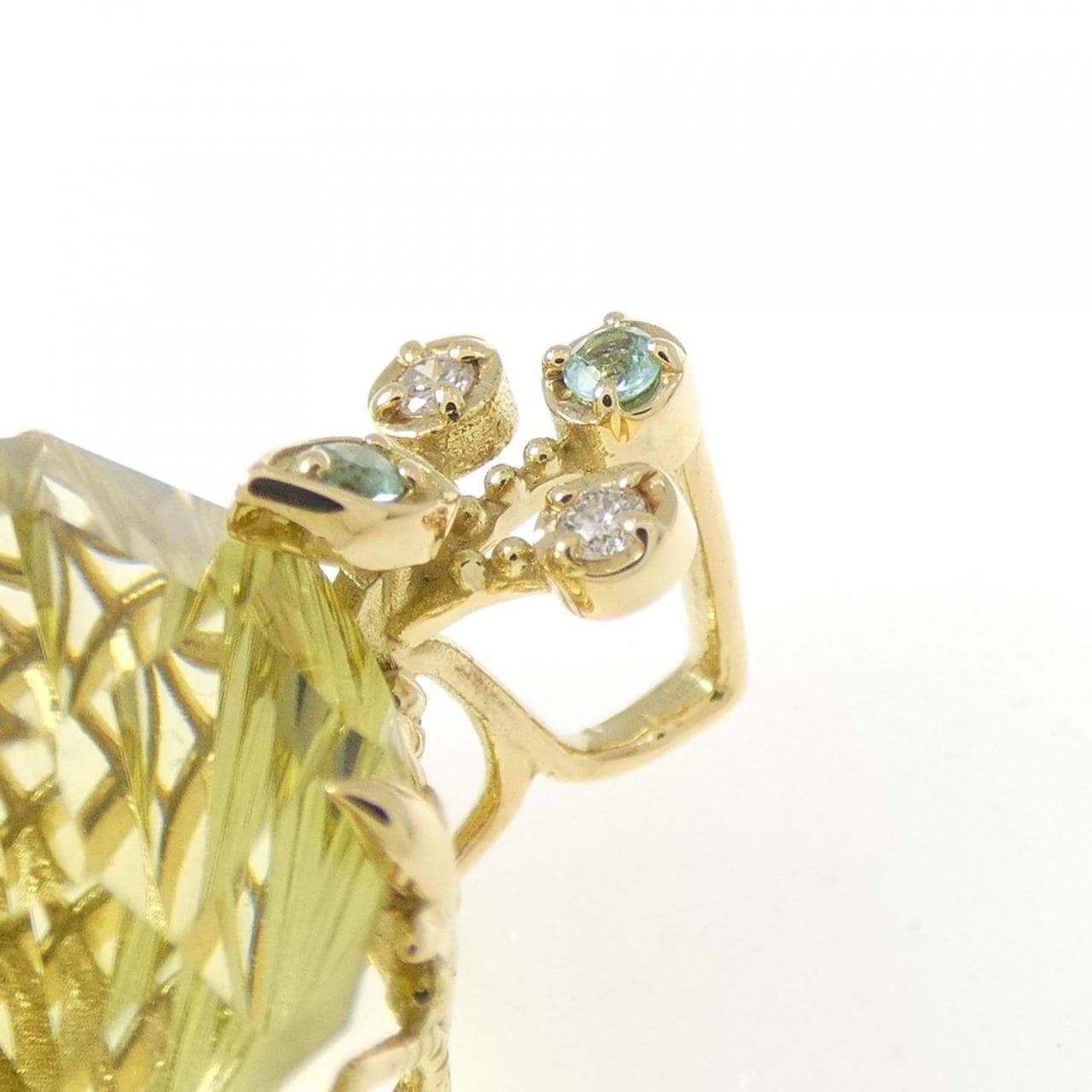 K18YG クオーツ ペンダント