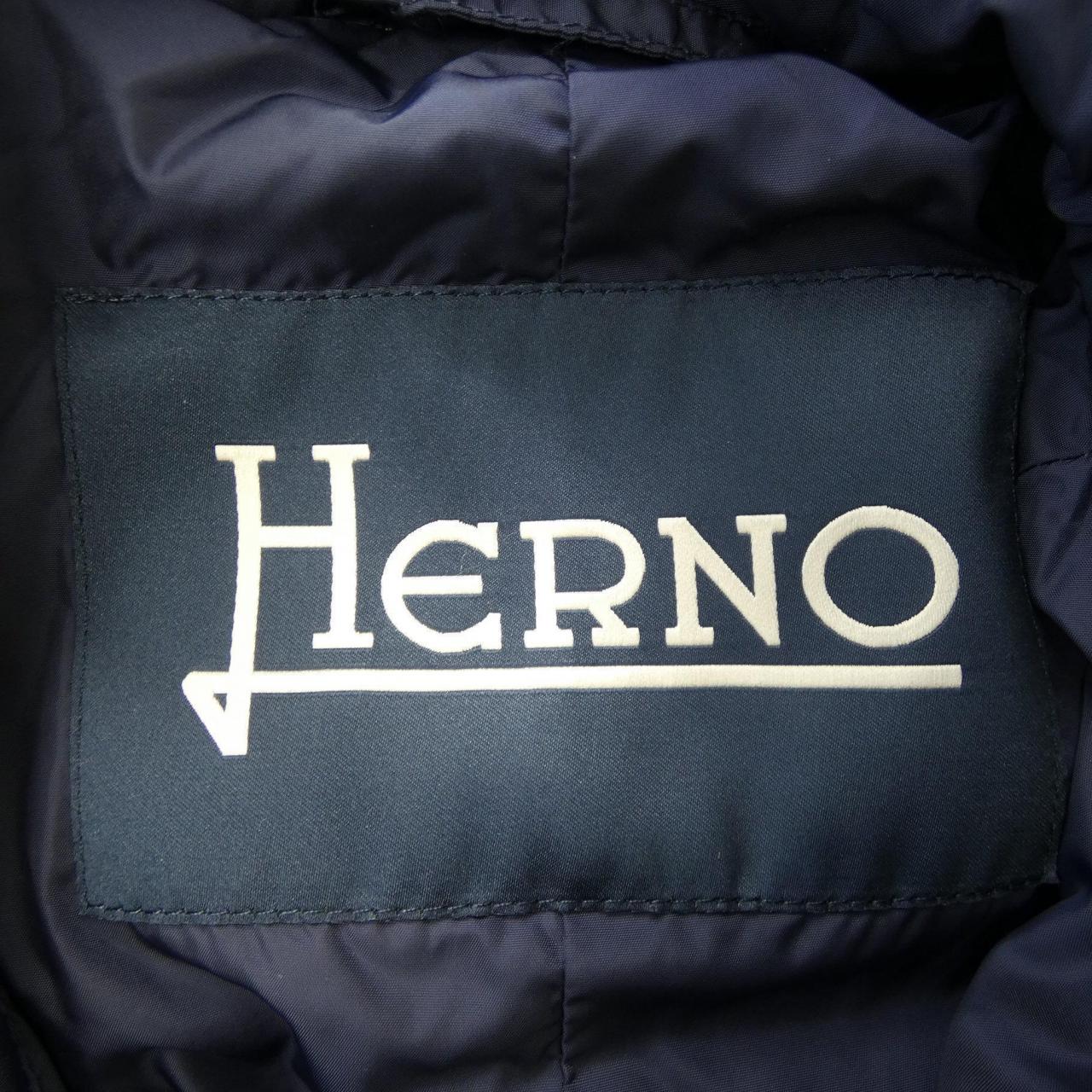 ヘルノ Herno ダウンジャケット