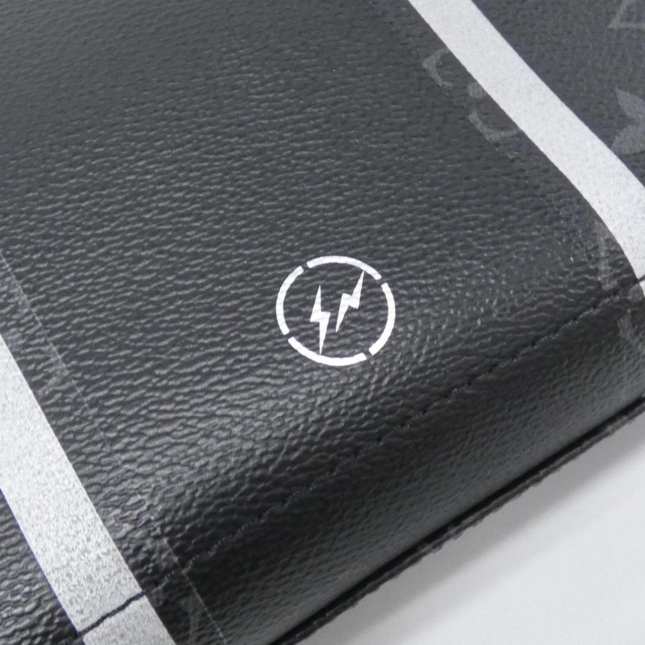 ルイヴィトン モノグラム エクリプス フラッシュ アポロ メッセンジャー PM M43410 ショルダーバッグ