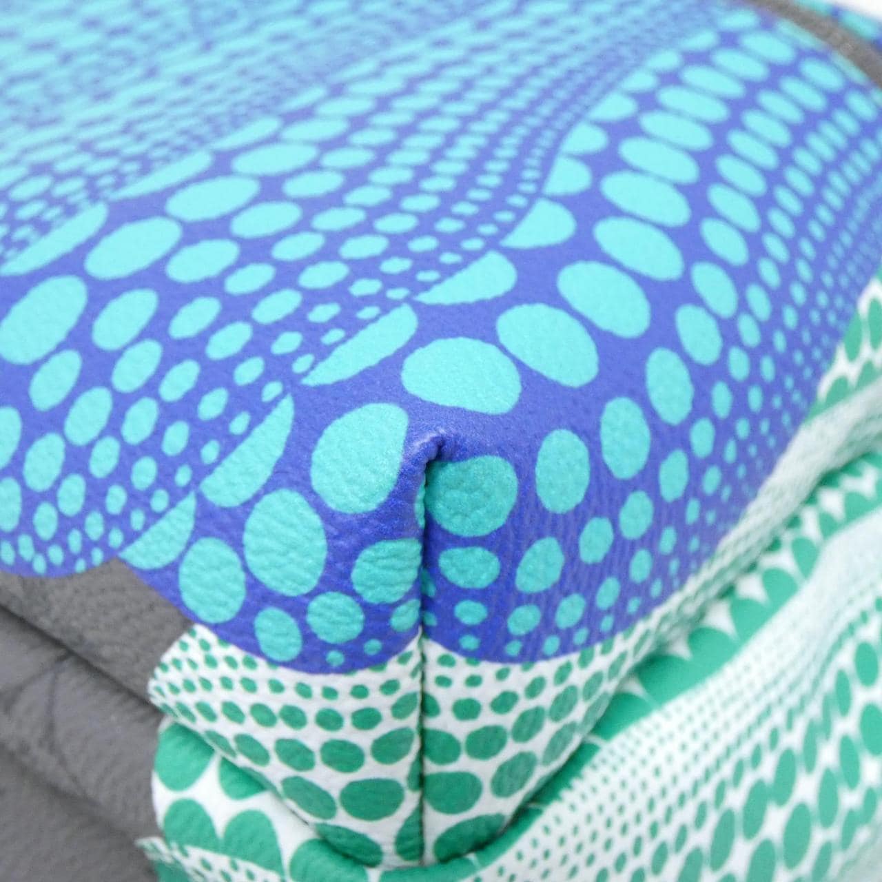 ルイヴィトン モノグラム エクリプス リバース(LV X YK) ディスカバリー バックパック M46440 リュックサック