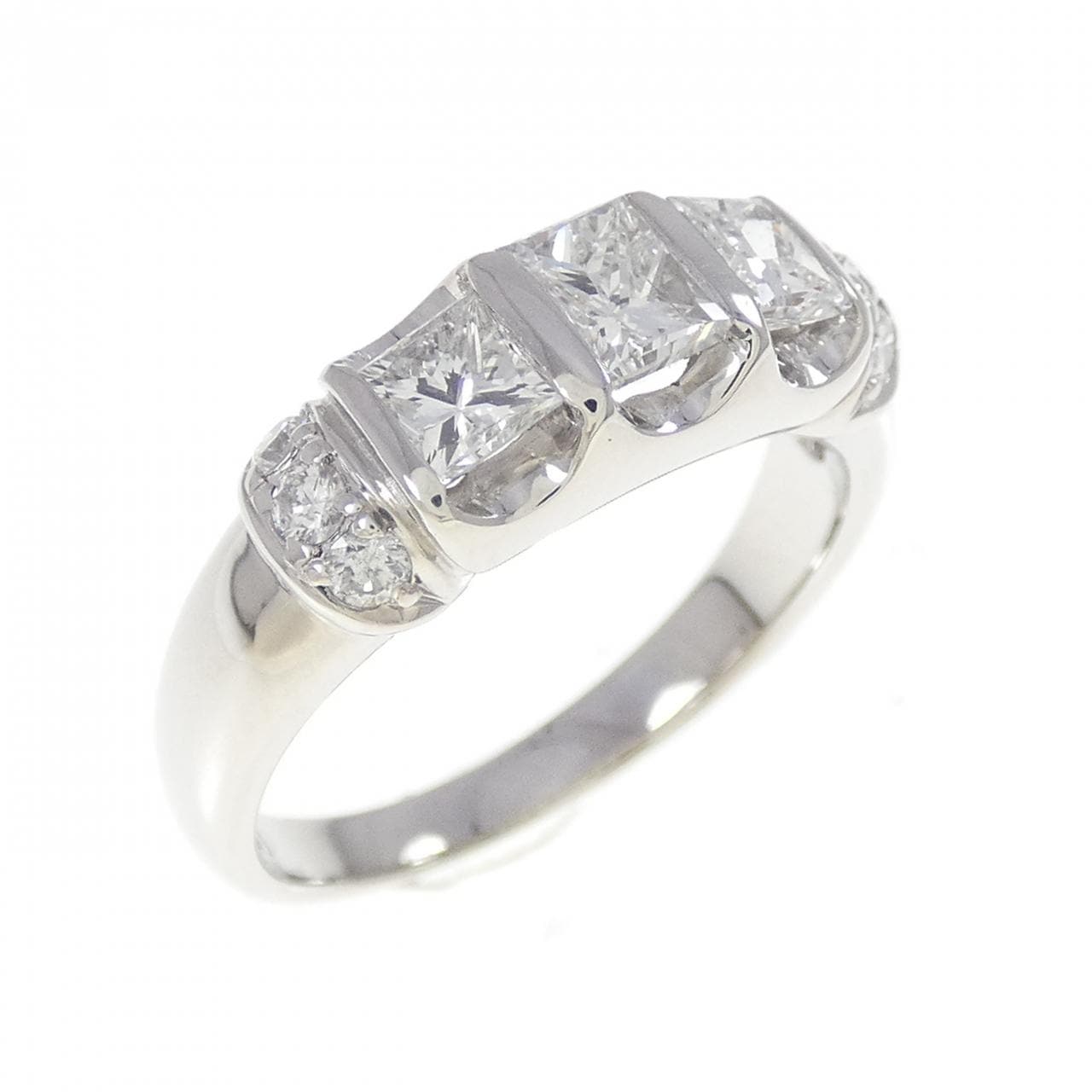 PT900 ダイヤモンド リング 1.00CT