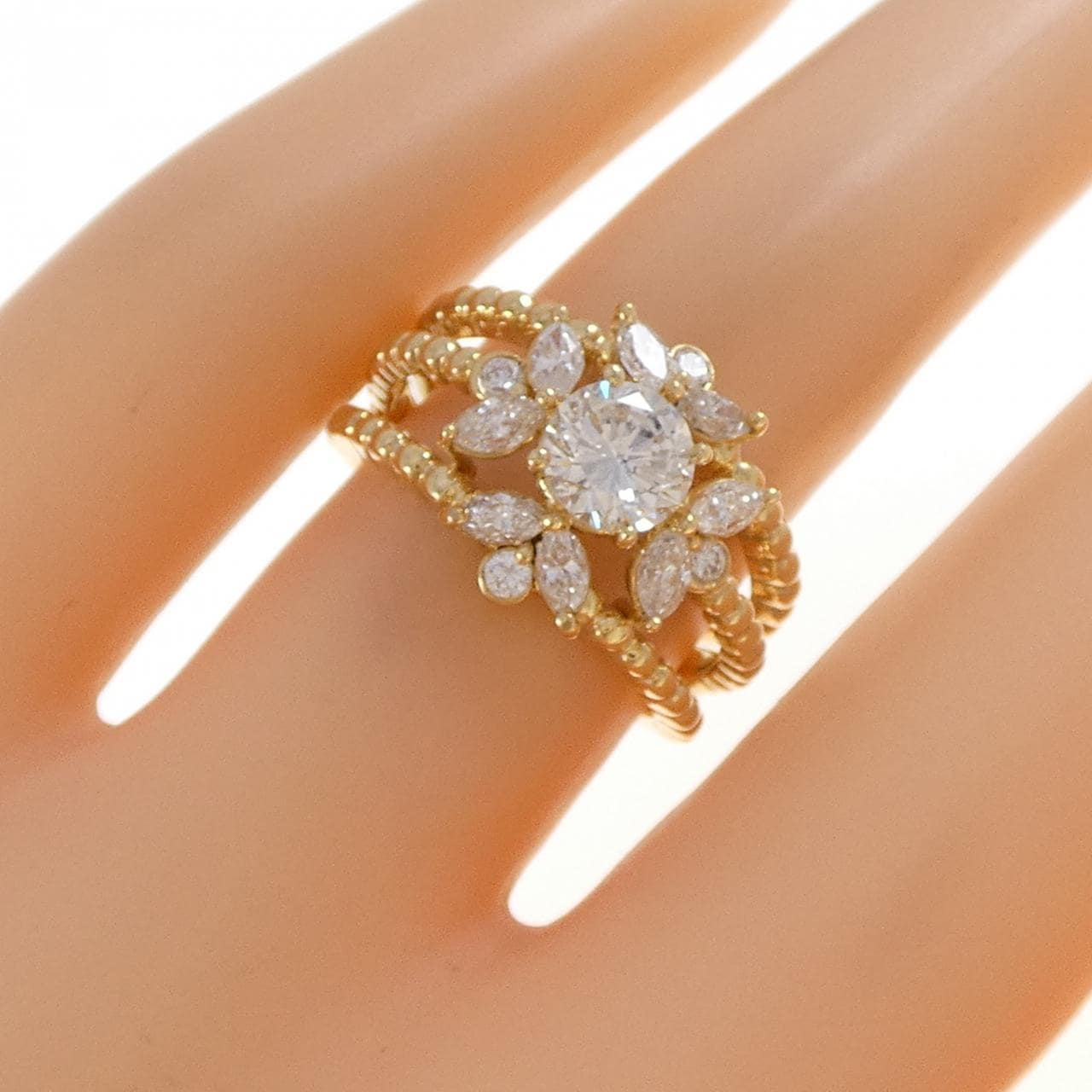 750YG ダイヤモンド リング 0.57CT