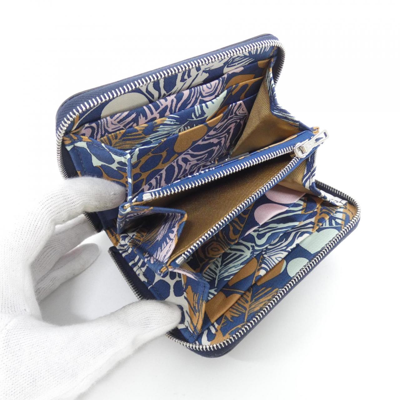 エルメス WILD シルク イン コンパクト 084538CK 財布