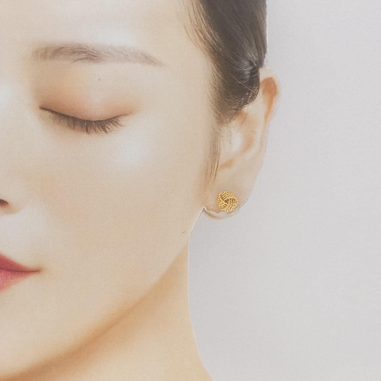 ティファニー ツイストノット ピアス