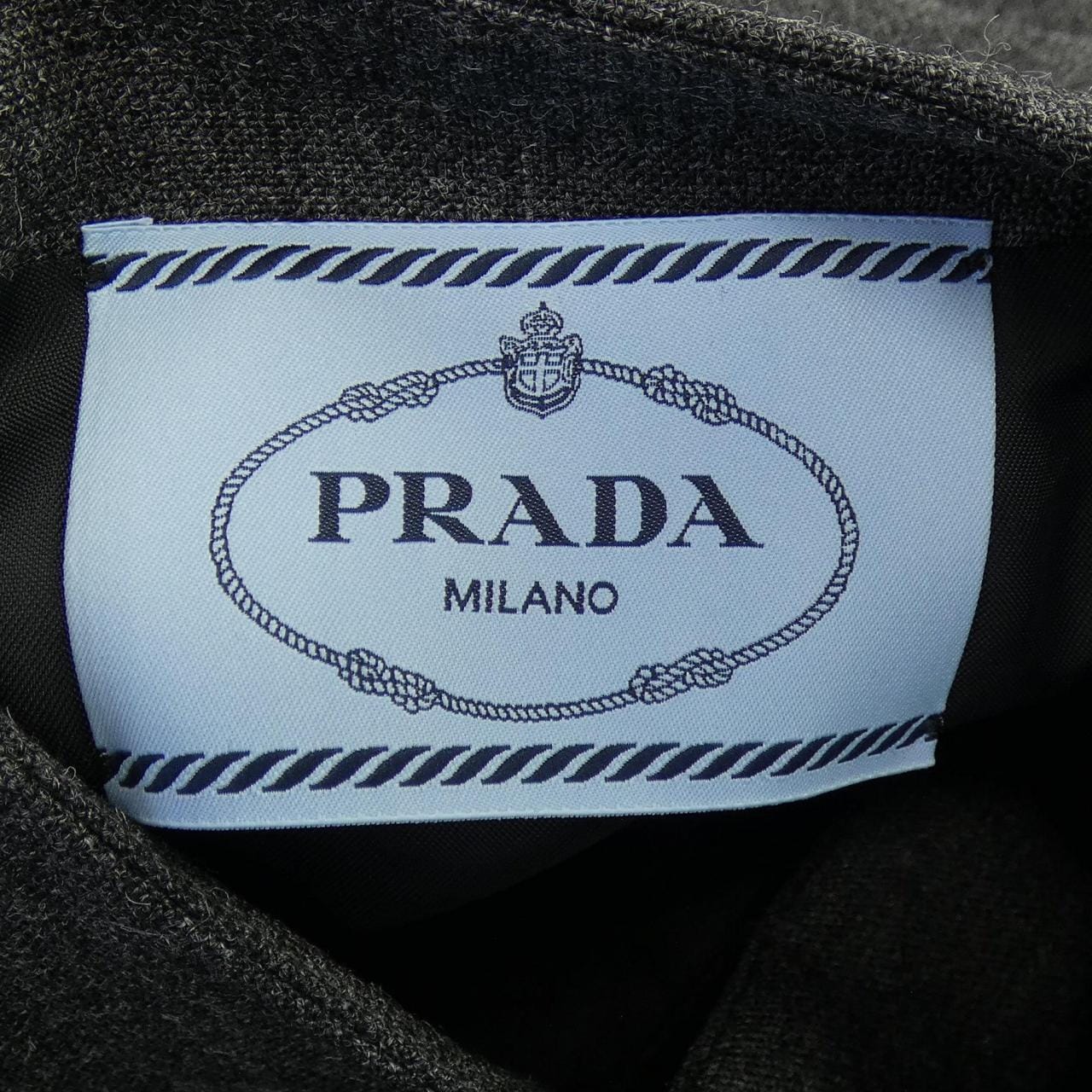 プラダ PRADA P521OR SOOO 13XK ノーカラージャケット