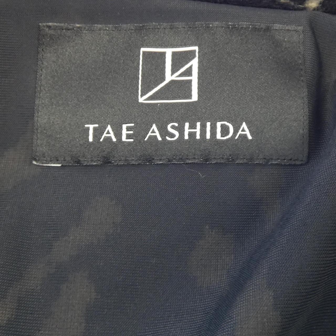 タエアシダ TAE ASHIDA ジャケット