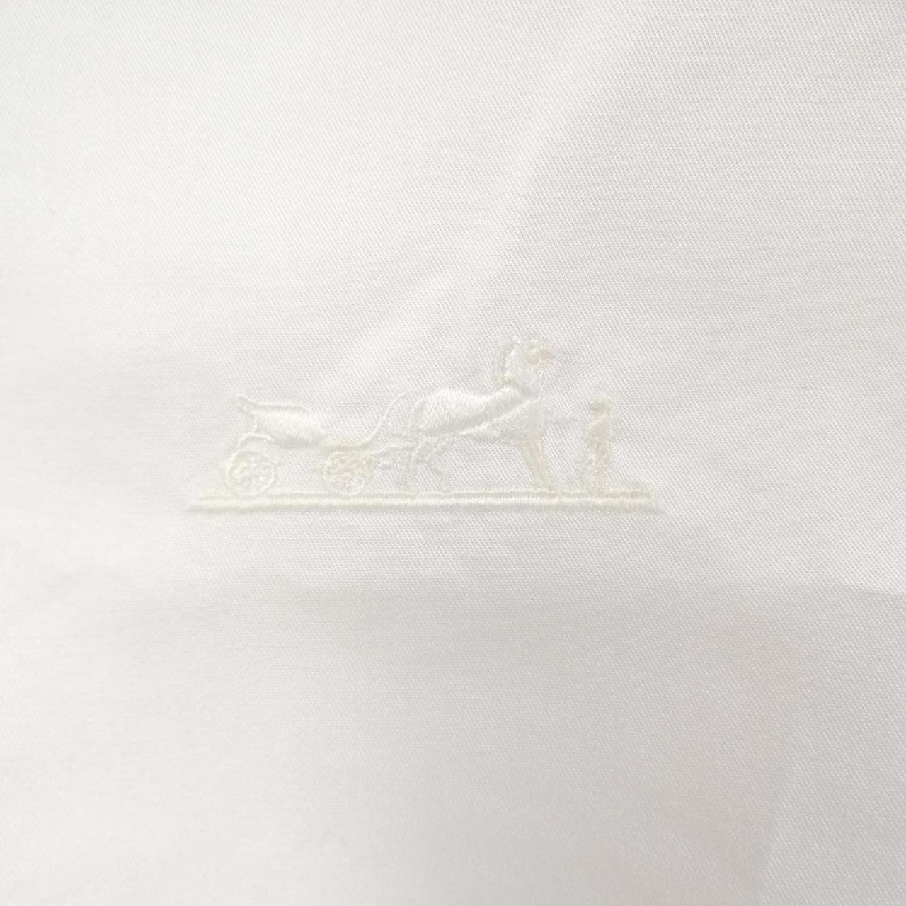 エルメス HERMES トップス