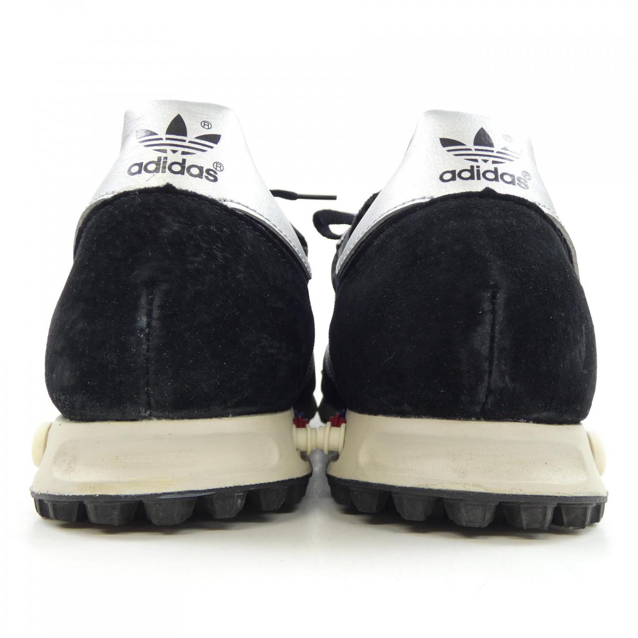 アディダス ADIDAS スニーカー