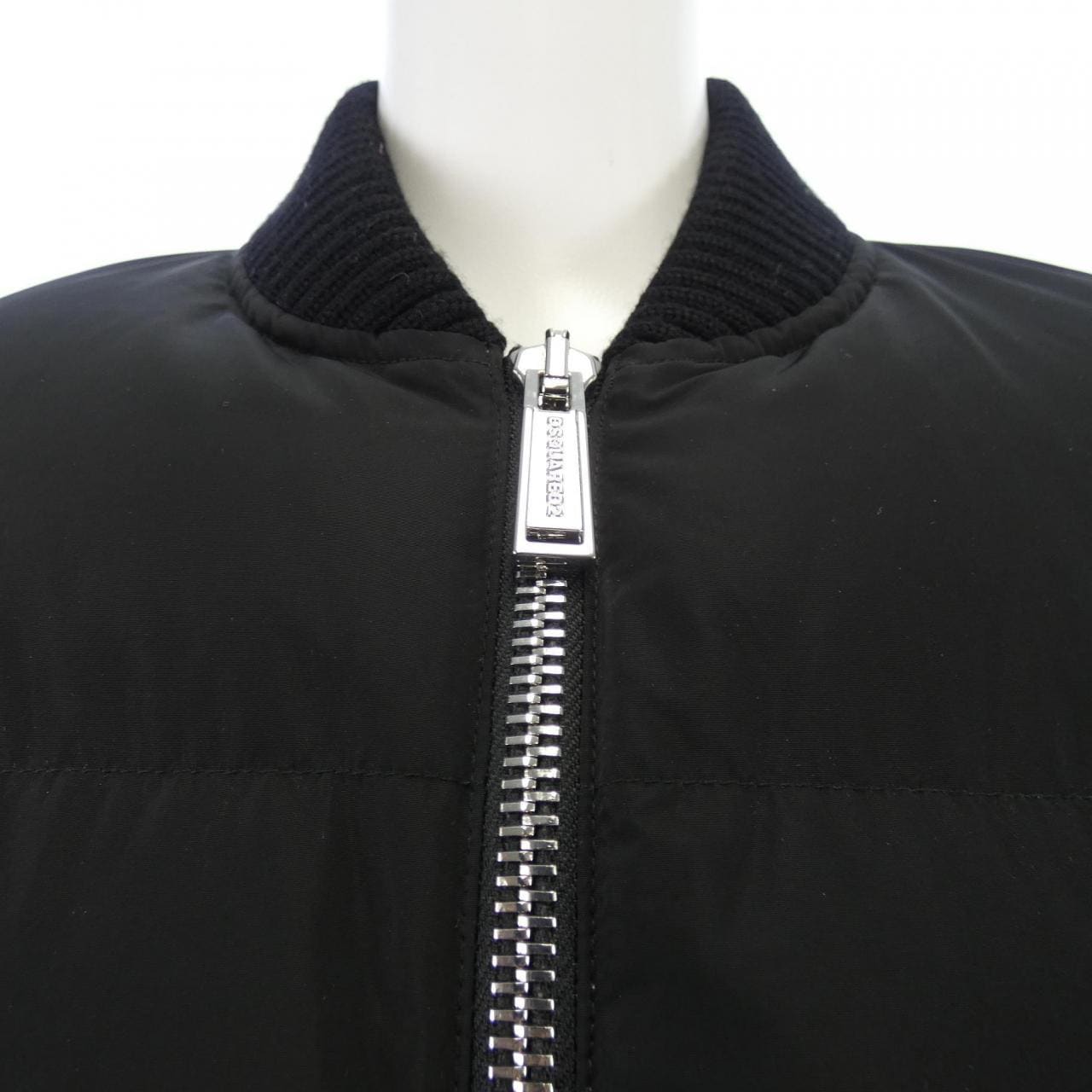 ディースクエアード DSQUARED2 S71AN0477 ダウンジャケット